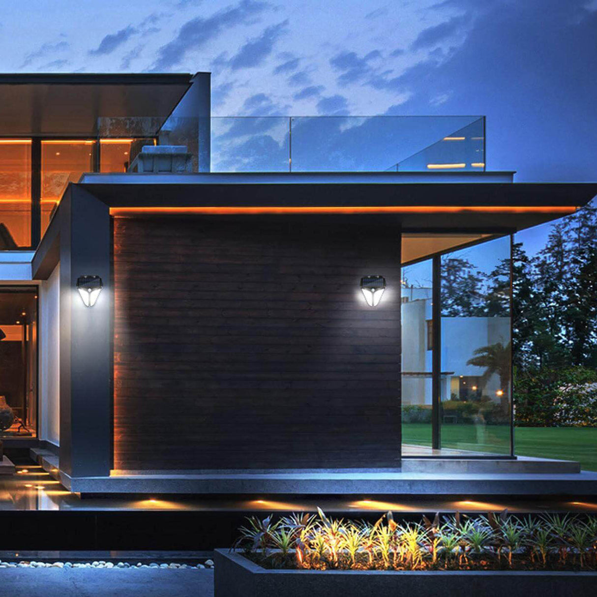 Hjemix | Solenergi Intelligent Trekant Utendørs Vanntett Kroppssensor Patio LED Vegglampe