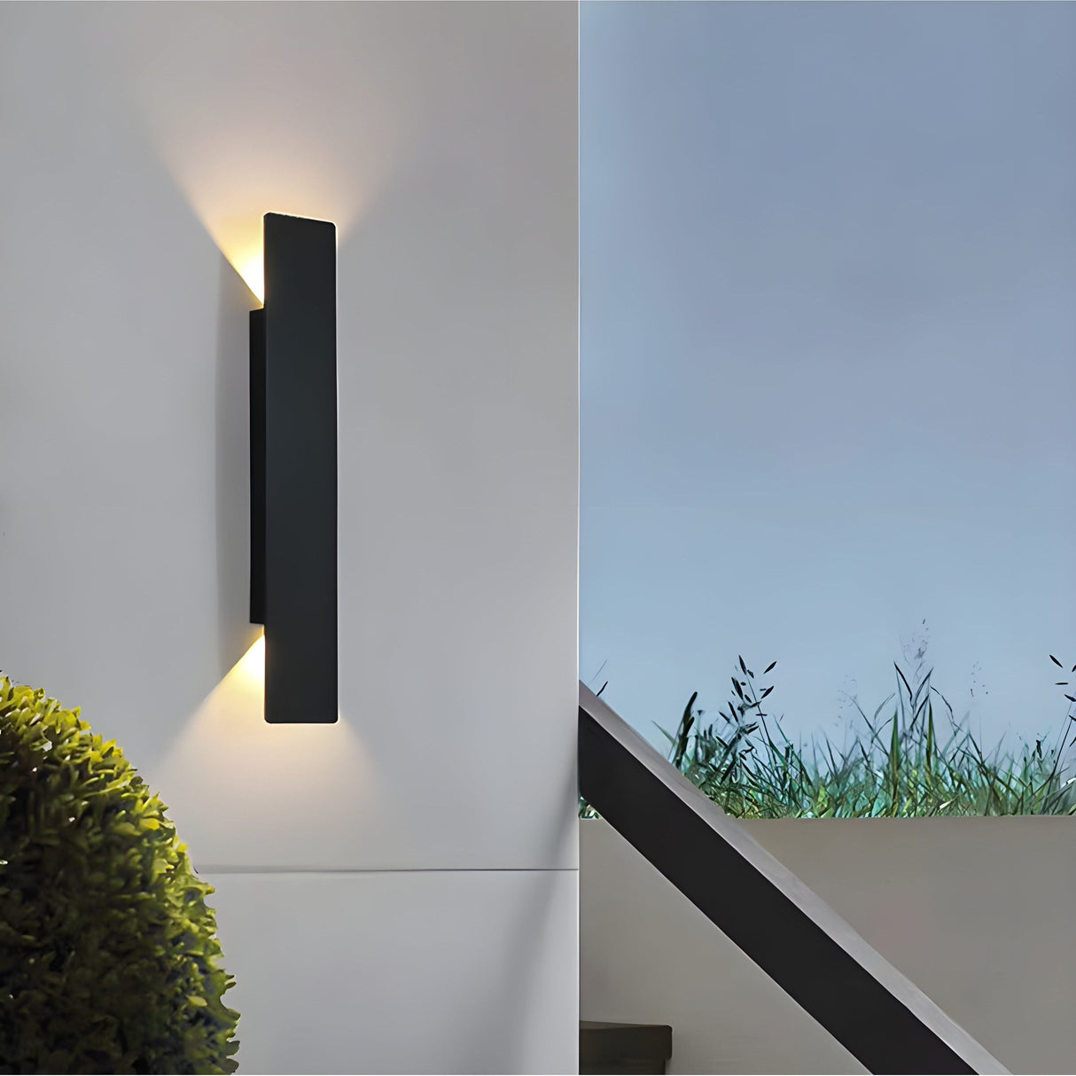 Hjemix | Light - Moderne værbestandig LED-vegglampe laget av aluminium for utendørs bruk