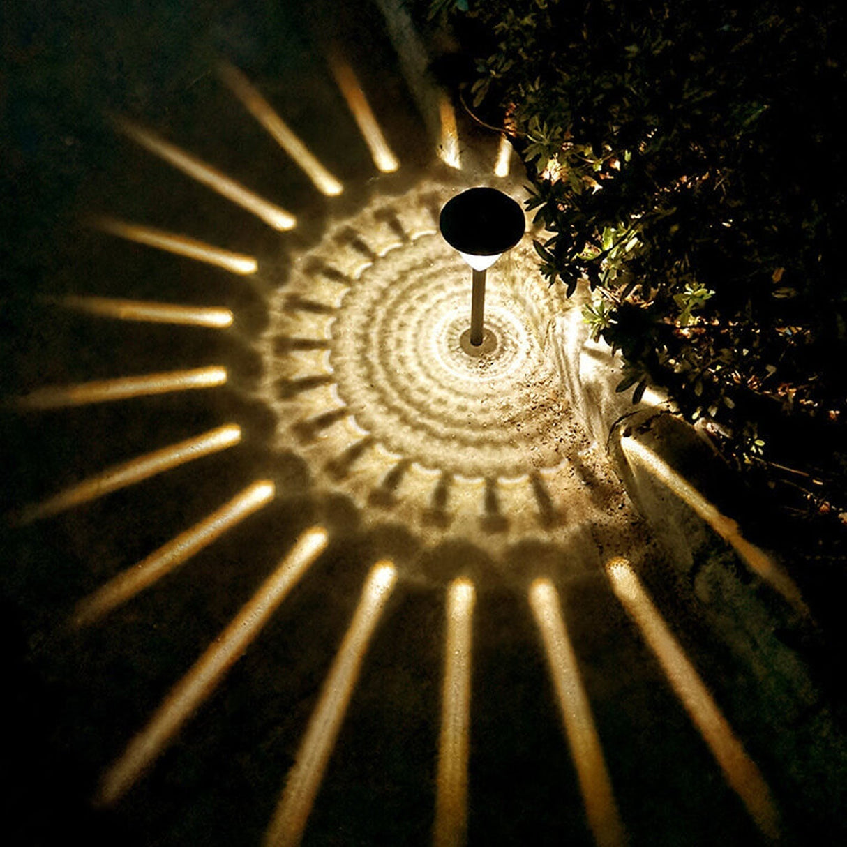 Hjemix | Solar vanntett sirkulær divergerende lys sky design LED utendørs hage dekorativ lys