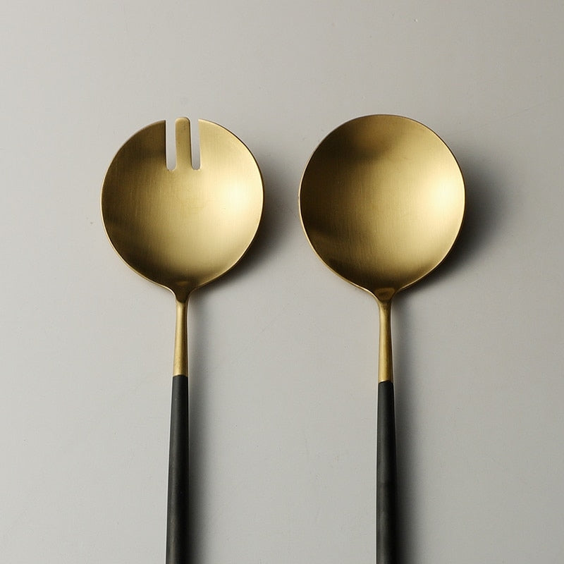 Hjemix | Svart og gull salatbestikk og serveringsredskapssett