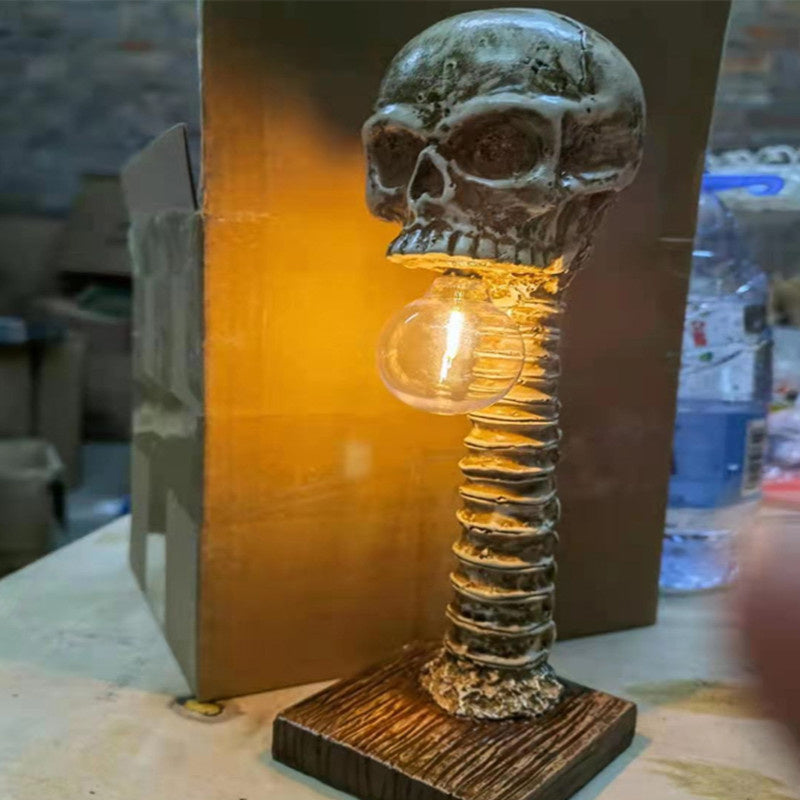 Hjemix | Horror Skull med Spine Lampe