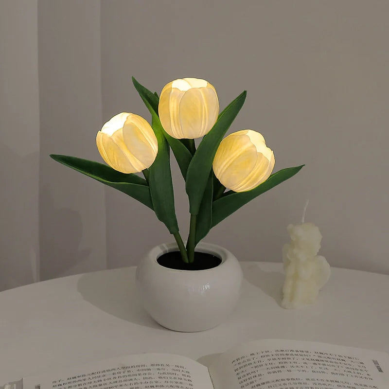 Hjemix | LED Tulipan Nattbordlampe Blomster Bordlampe