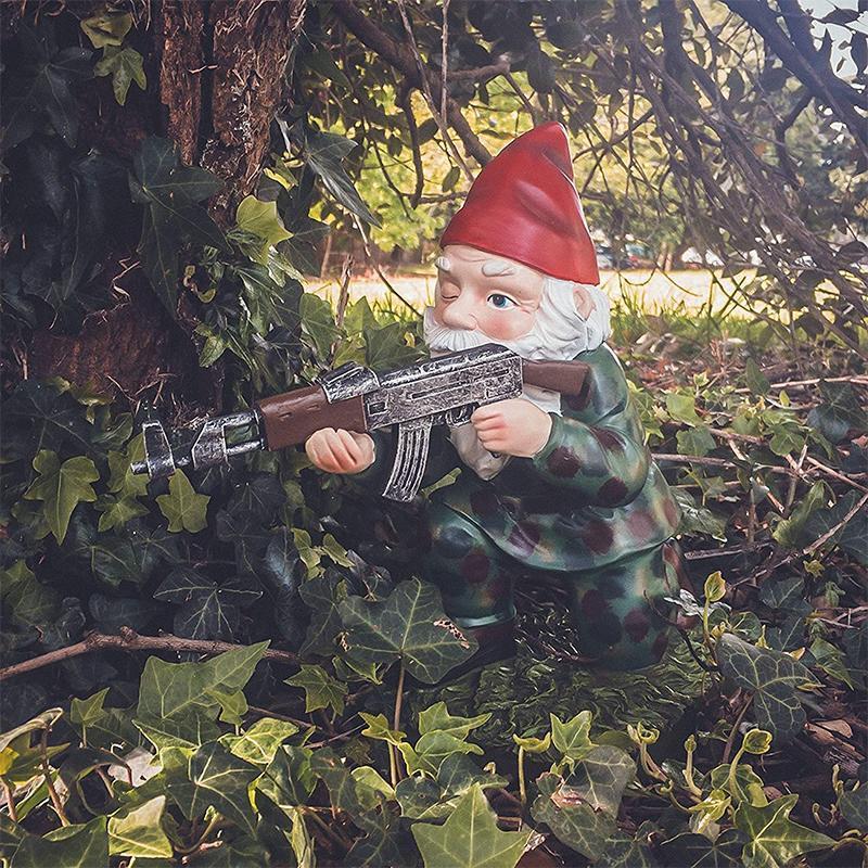 Hjemix | Militær Hagegnome med Kamuflasjeuniform