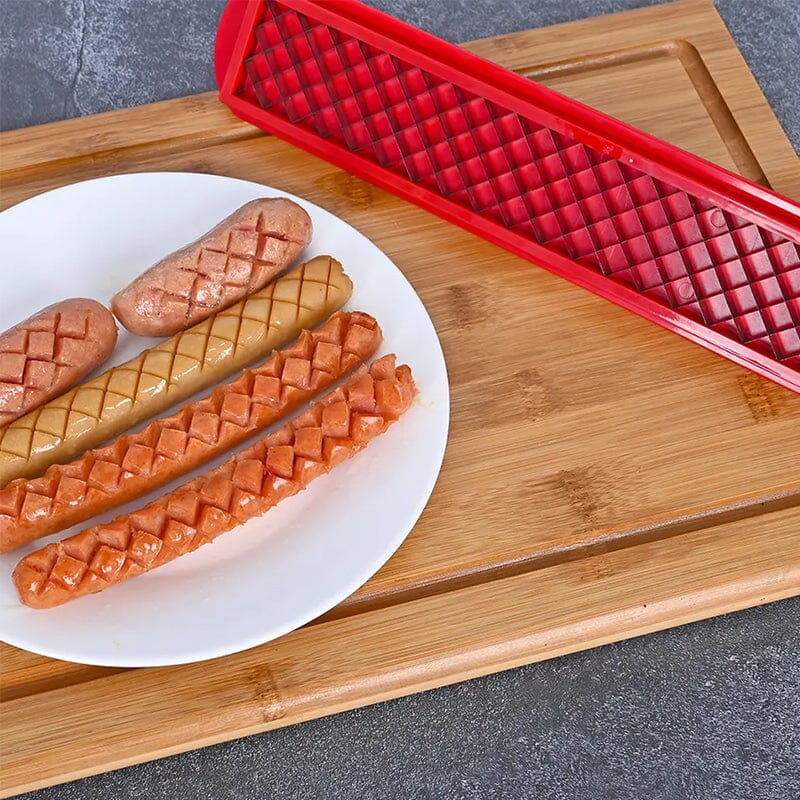 Hjemix | Perfect Criss-Cross Slots Hotdogs Cutter