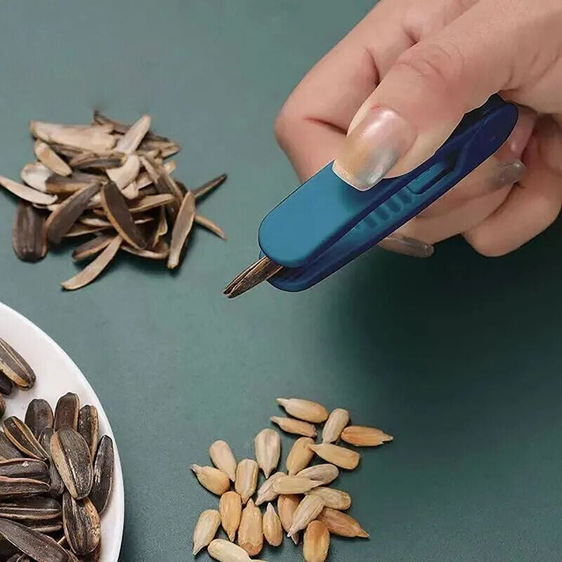 Hjemix | Peanut Seed Peel Plastic Peanut Clip