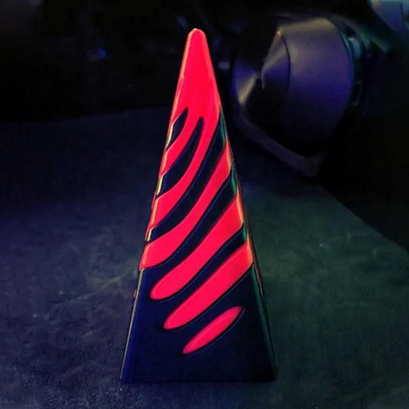 Hjemix | Umulig Pyramide Passage Skulptur