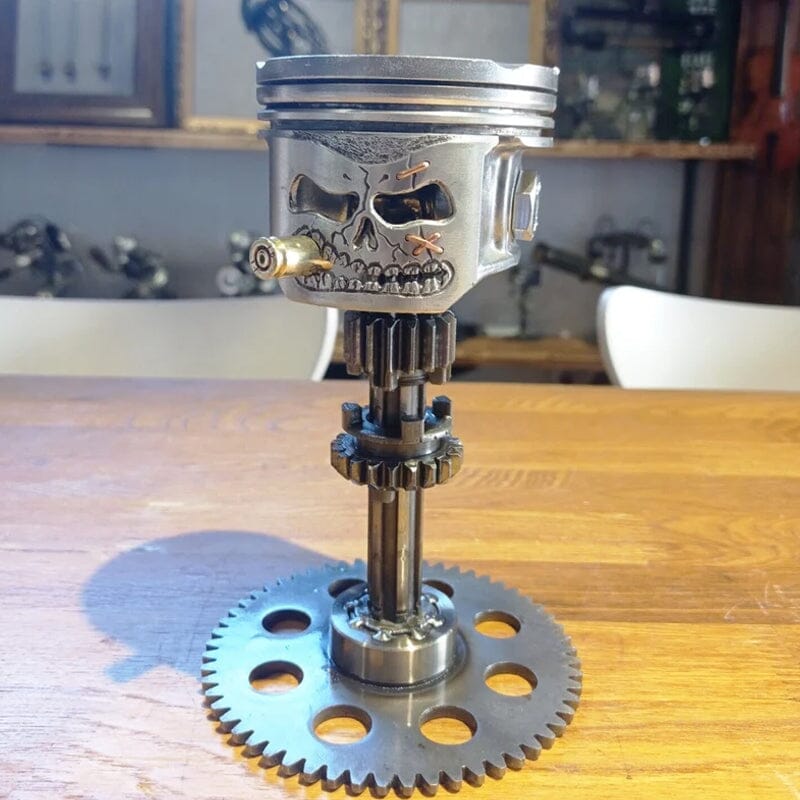 Hjemix | Piston Skull Face Skulptur