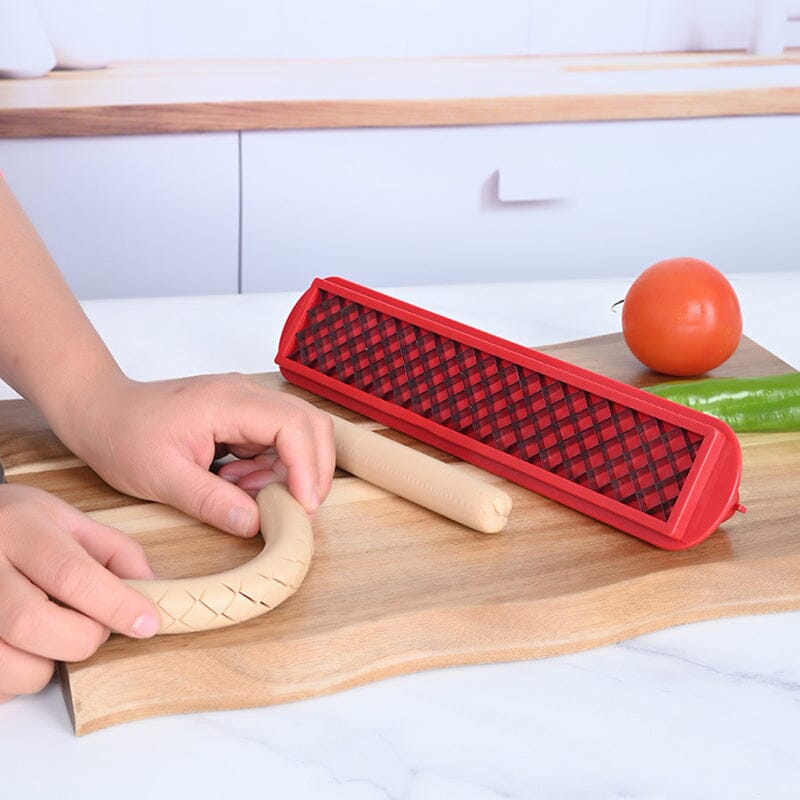Hjemix | Perfect Criss-Cross Slots Hotdogs Cutter