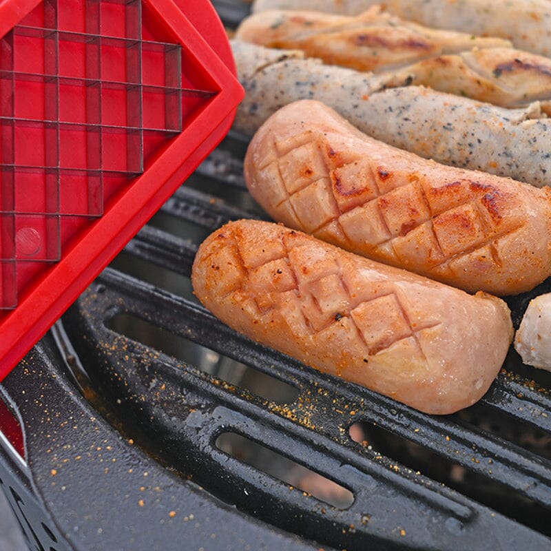 Hjemix | Perfect Criss-Cross Slots Hotdogs Cutter