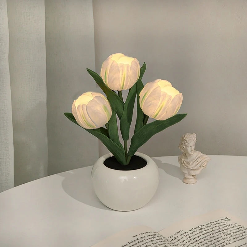 Hjemix | LED Tulipan Nattbordlampe Blomster Bordlampe