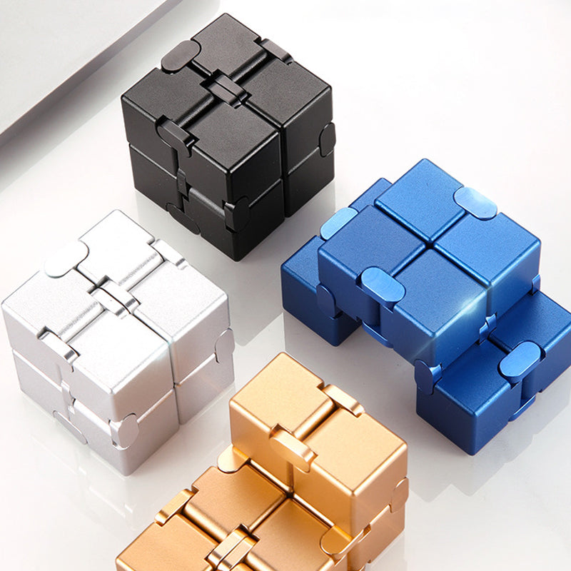 Hjemix | Infinity Cube