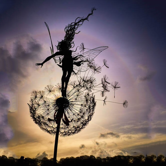 Hjemix | Perfekt Wonderland Hagedekorasjon - De Slemme Åndene Danser