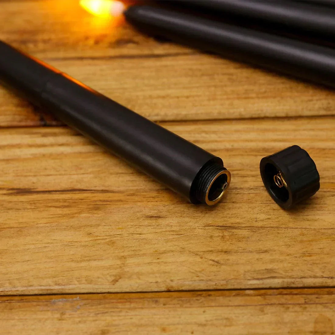 Hjemix | 3 deler svarte LED lys med flimrende flamme