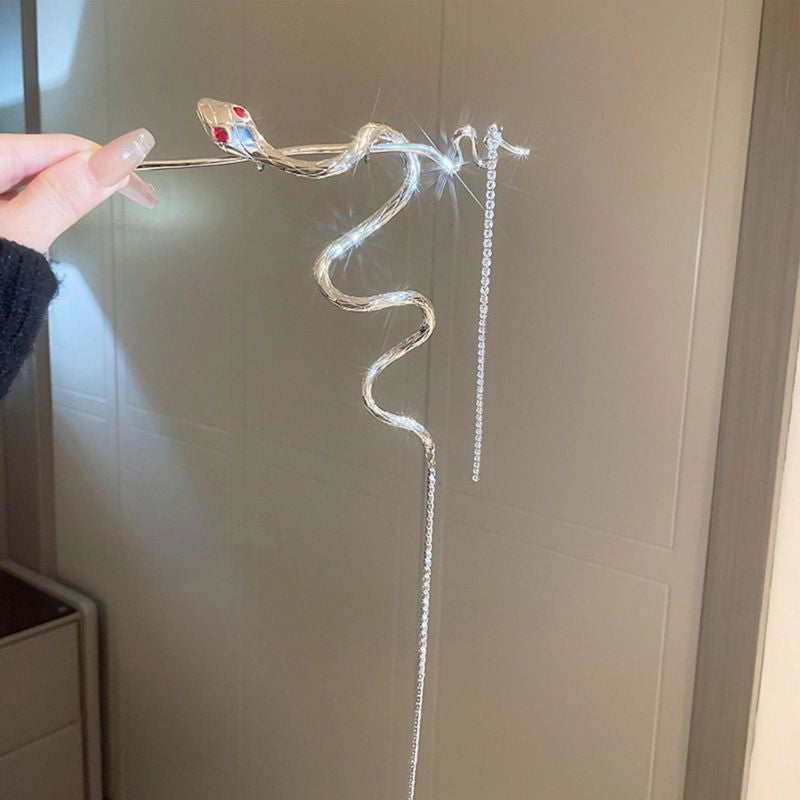 Hjemix | Silver Spiral Snake Tåsmykke