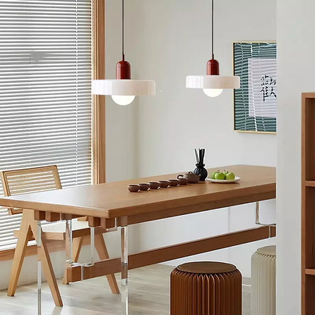 Hjemix | Pendellampe laget av farget glass | Elegant hengelampe i Bauhaus-stil | Designlampe for stue og spisestue