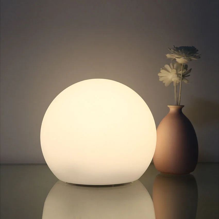 Hjemix | GlowSphere – Table lamp with modern worldly charm