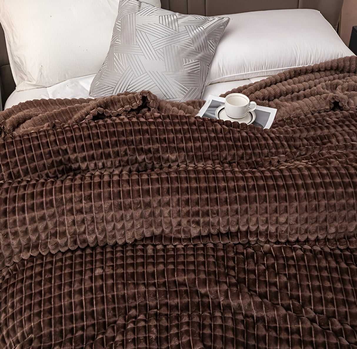 Hjemix | EliteWave Plaid - Ultrafluffy strukturert koralfleece teppe