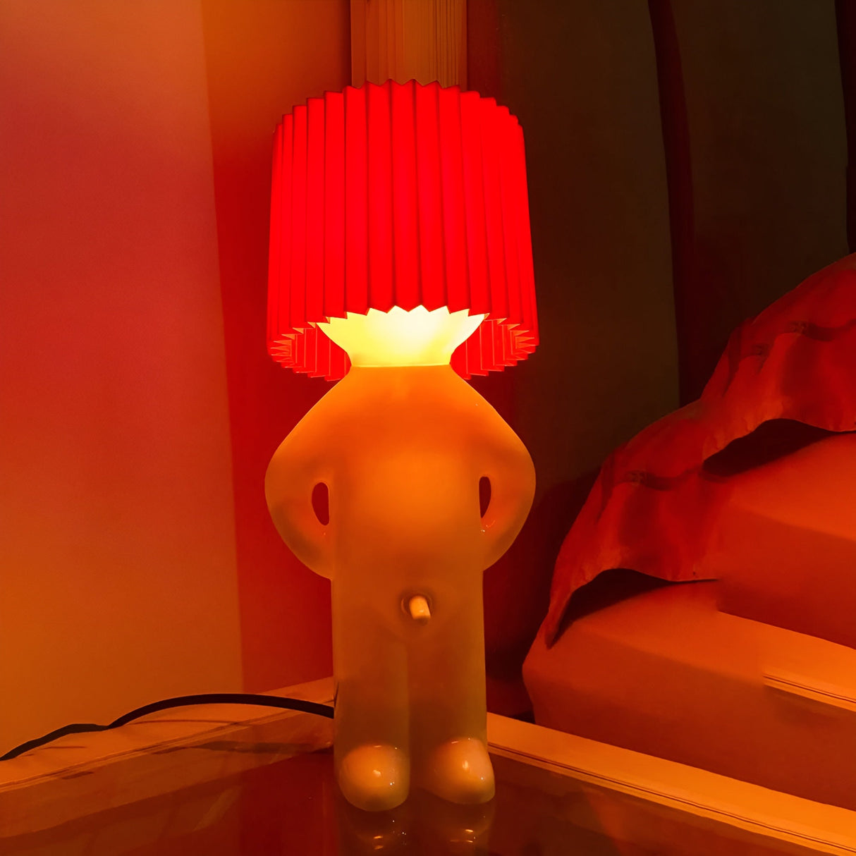 Hjemix | Bordlampe - Kreativ liten Shy Boy LED lampe