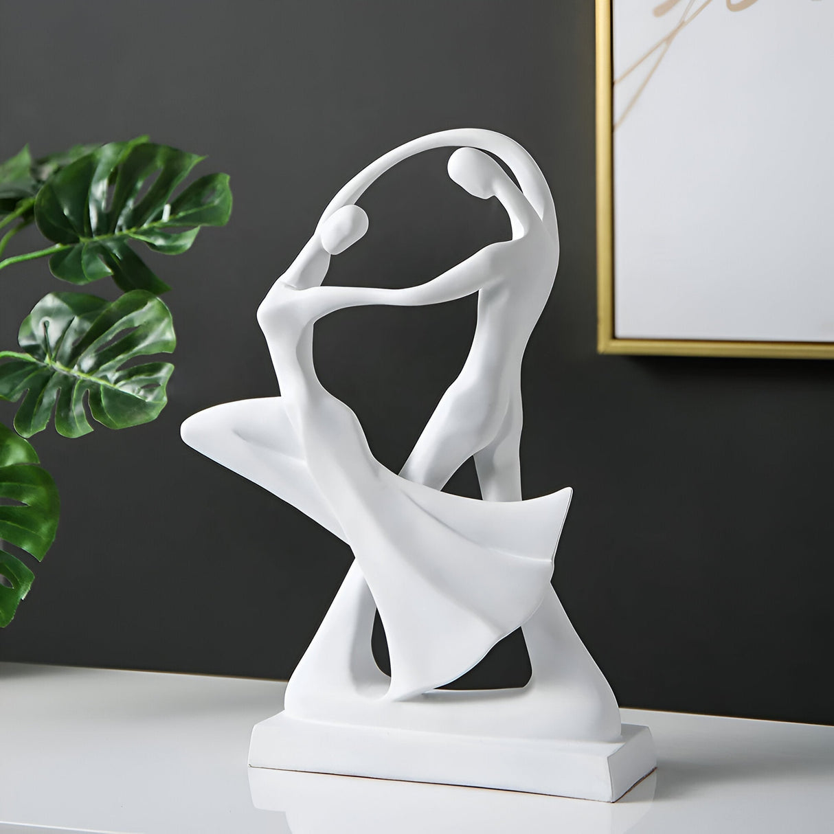 Hjemix | SwayDuo | Moderne dansende harpiks skulptur