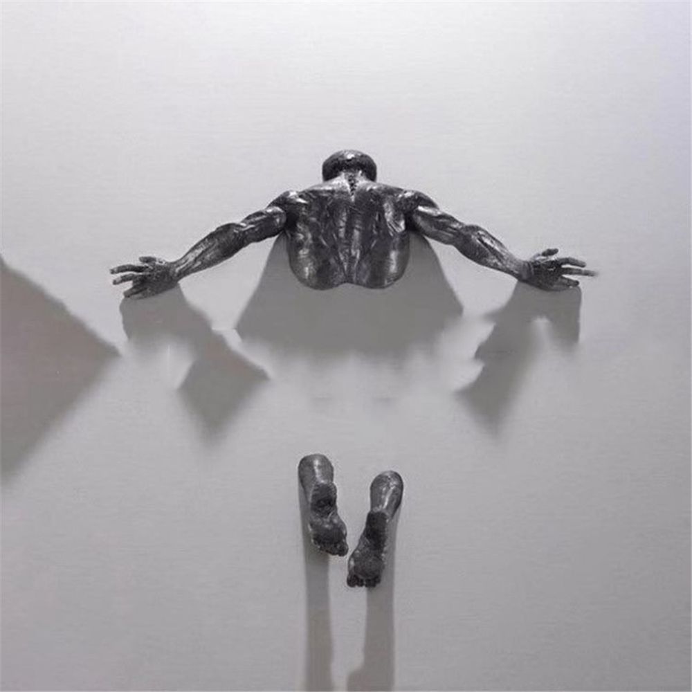 Hjemix | Imitasjon Kobber Harpiks Ornament Abstrakt Figur Veggkunst Klatrer 3D Gjennom Vegg Statue Skulptur