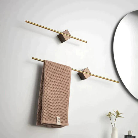 Hjemix | Luksuriøst Håndklestativ For Badet