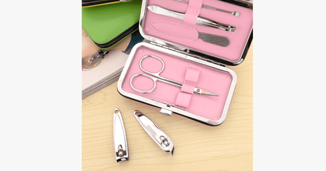 Hjemix | 7-delt neglklipper sett - Leveres i et rosa etui - Perfekt for manicure!