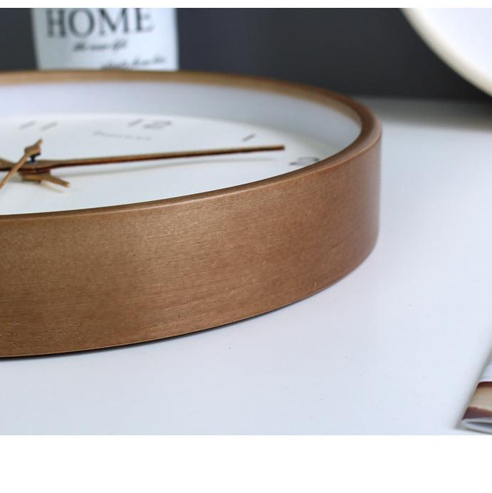 Hjemix | Enkel analog veggklokke i massivt tre for hjemmet – tidløs og elegant!