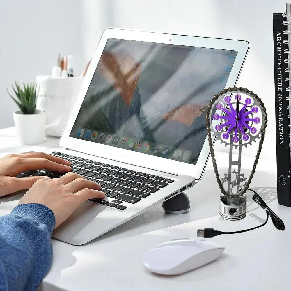 Hjemix | Urkedje med bevegelse - Stille roterende bordklokke