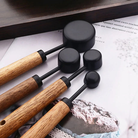 Hjemix | Lyra Målebeger & Skje Sett