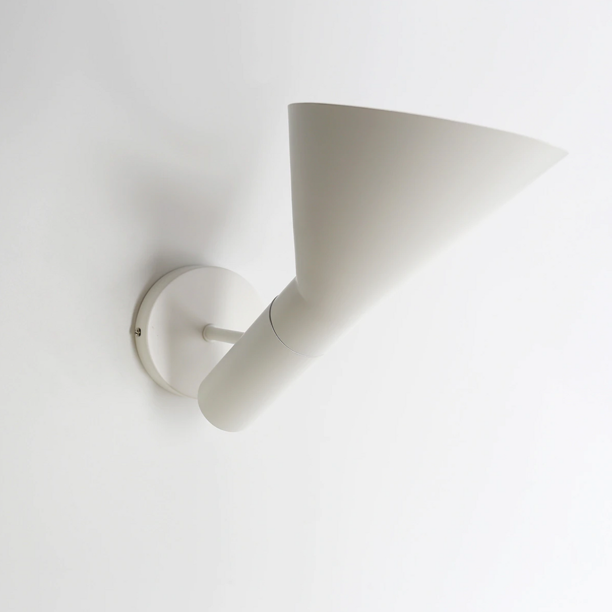 Hjemix | Fin Design Lamper Serie - Vegglampe