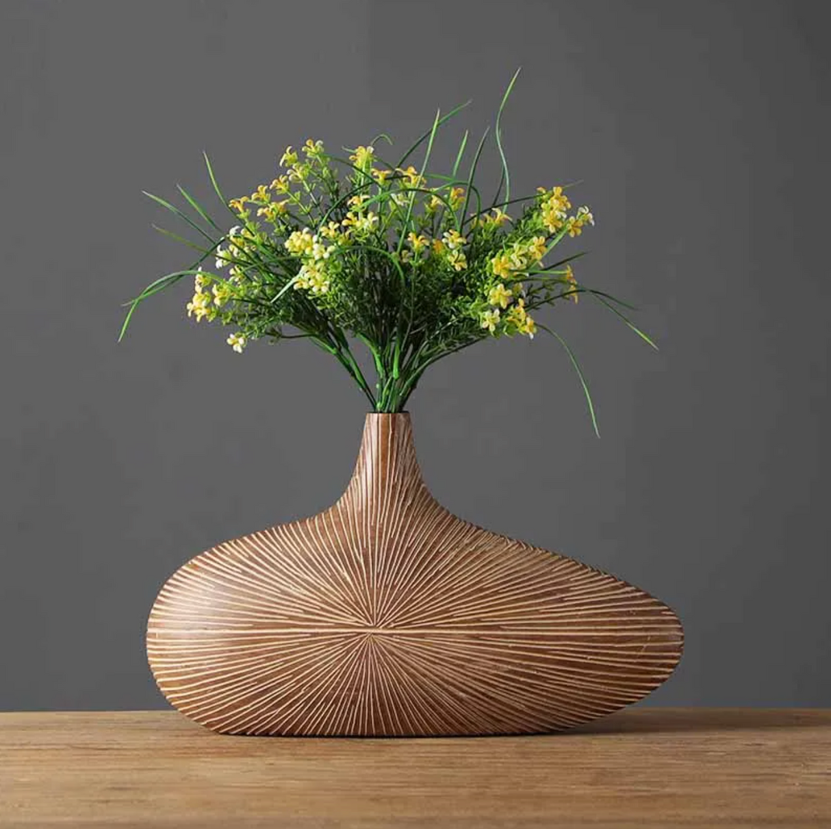 Hjemix | ClayAura Sahara Skulpturert Vase | Håndlaget | Moderne Dekor for Hjem | Elegant Design