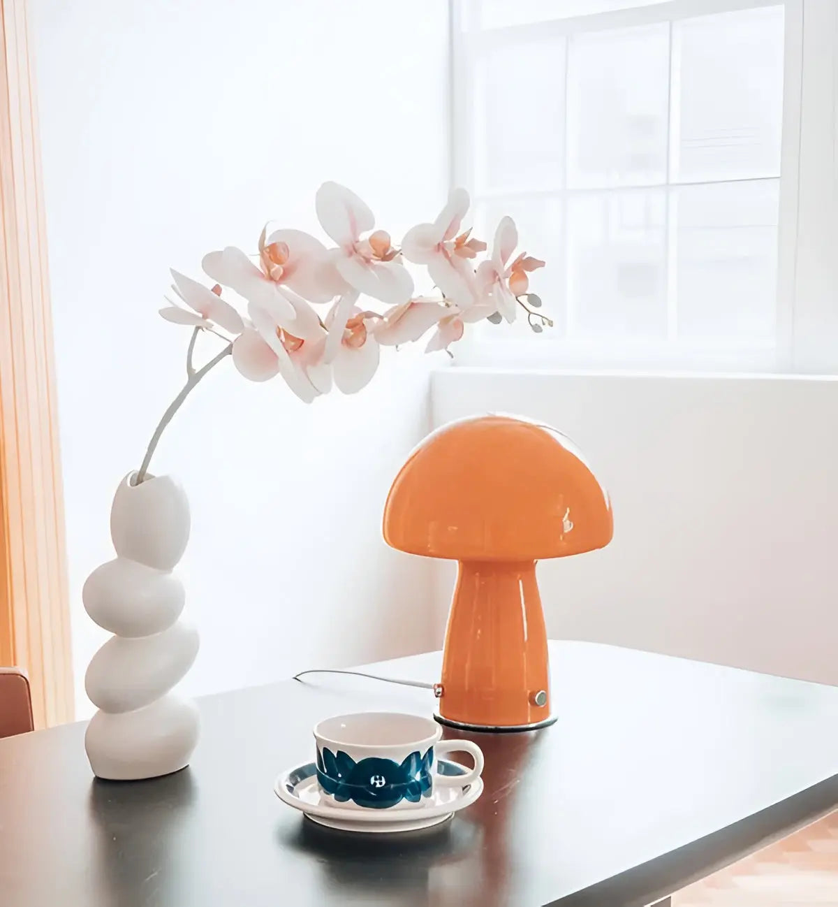 Hjemix | LED Svampelampe - Eleganse og Varme for Ditt Hjem