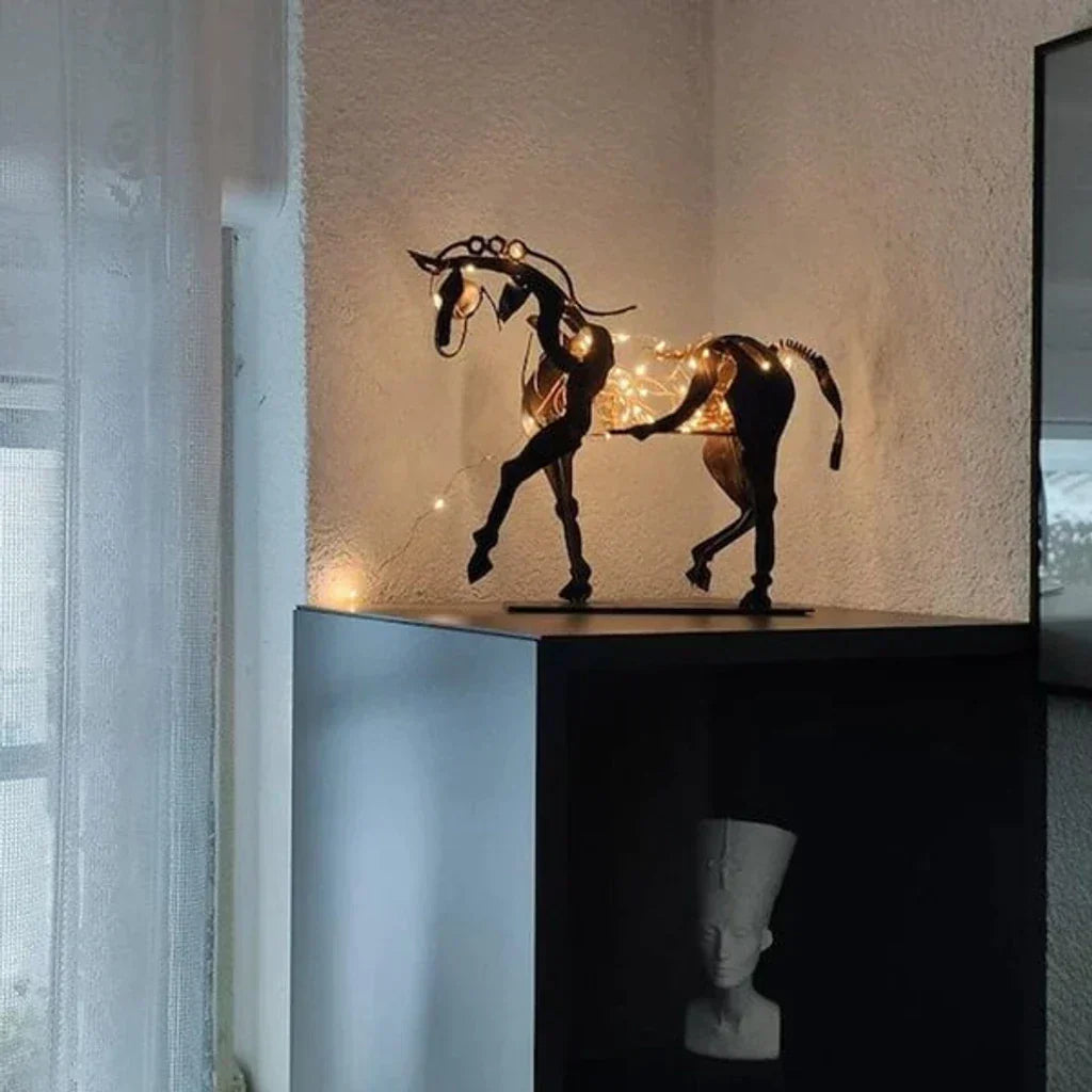 Hjemix | Hest Skulptur - AdonisMetal - Rustikk Eleganse - Tidløst Dekorativt Stykke