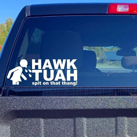 Hjemix | Hawk Tuah klistremerke | Spytt på denne tingen bil