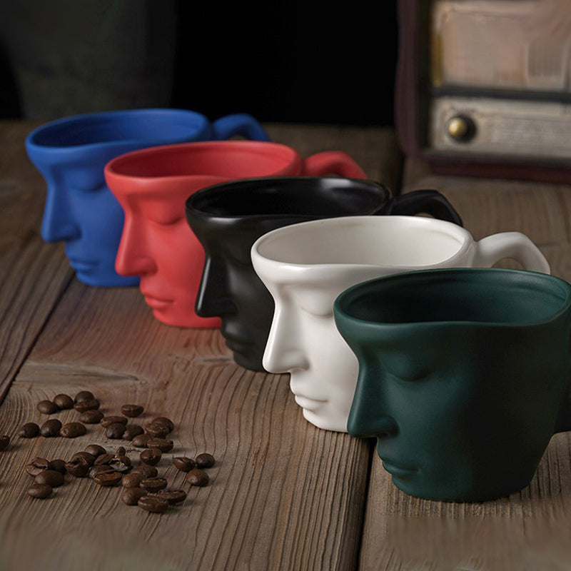 Hjemix | Metal Touching Face Creative Ceramic Kiss Kaffekopp, Kunstnerisk Vibe Krus & Tallerken Sett