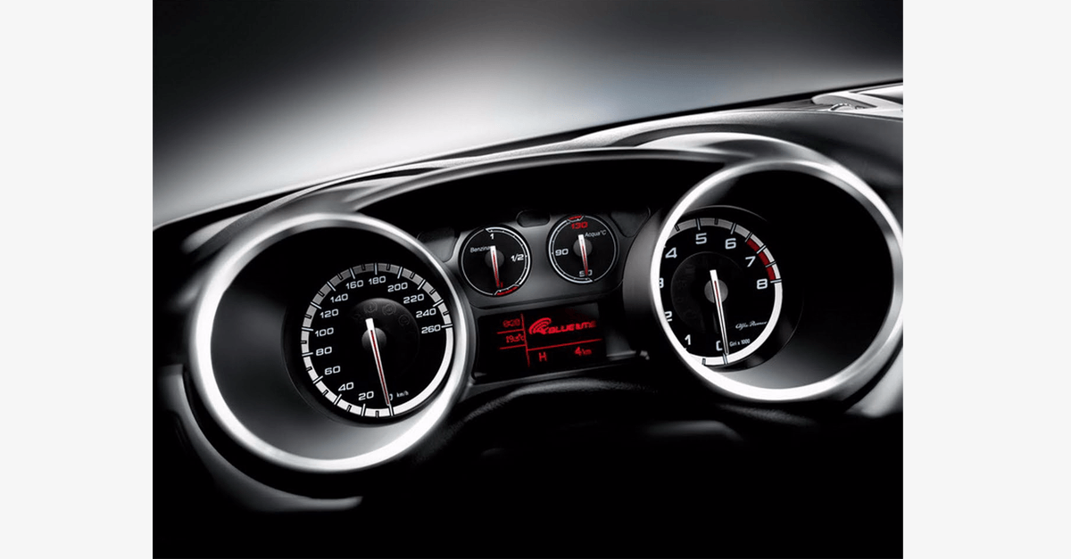 Hjemix | Stilig bilracing-design LED digital herreklokke