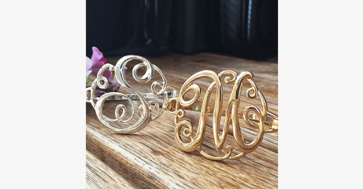 Hjemix | Den Nye Trendy Monogram Initial Skrift Armbånd