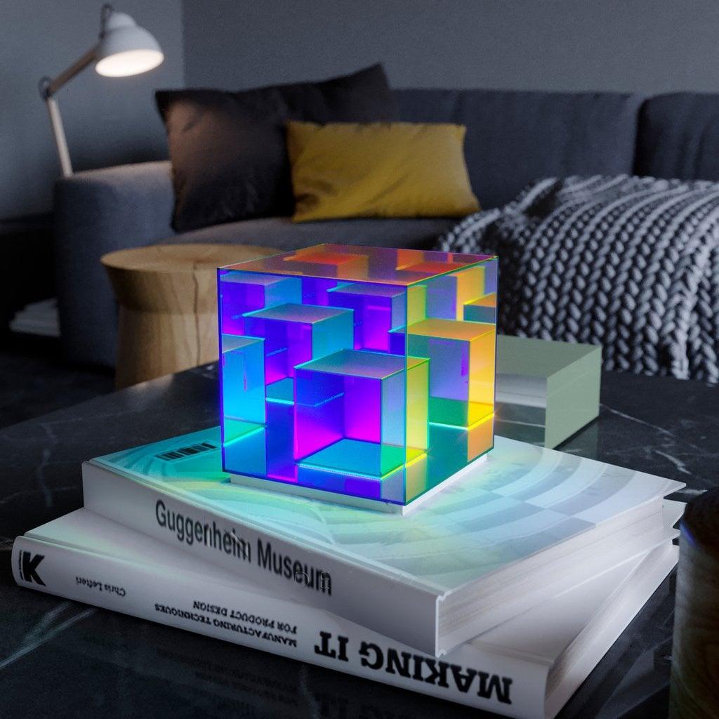 Hjemix | Eternity Rubiks Cube Prism Lampe