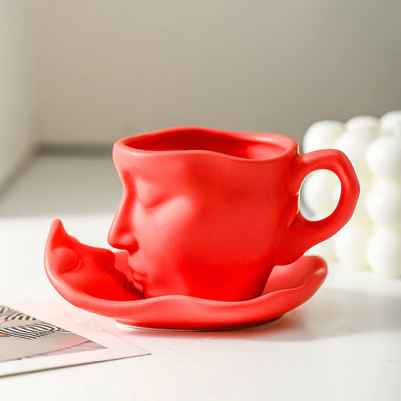 Hjemix | Metal Touching Face Creative Ceramic Kiss Kaffekopp, Kunstnerisk Vibe Krus & Tallerken Sett