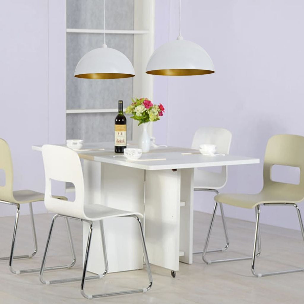 Sett med 2 halvkuleformede hvite taklamper