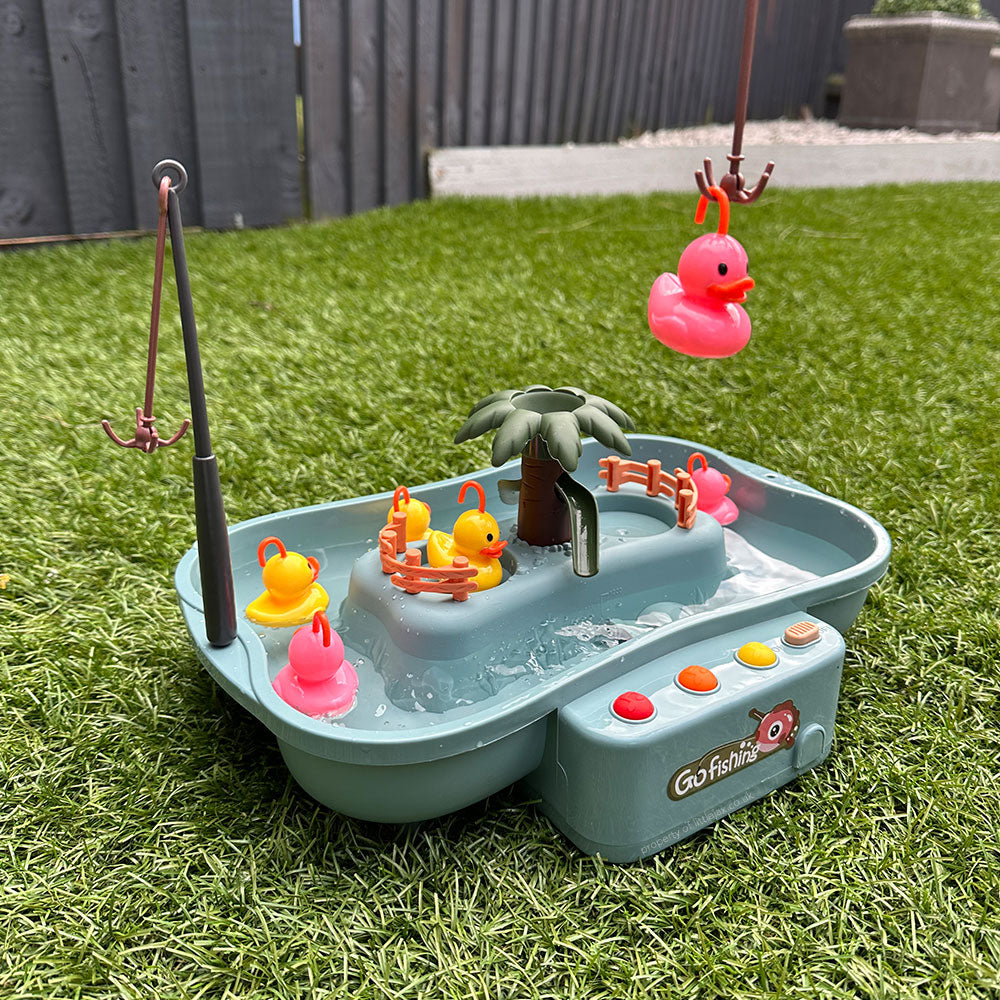 Hjemix | Hook The Duck - Interaktivt spill med rennende vann
