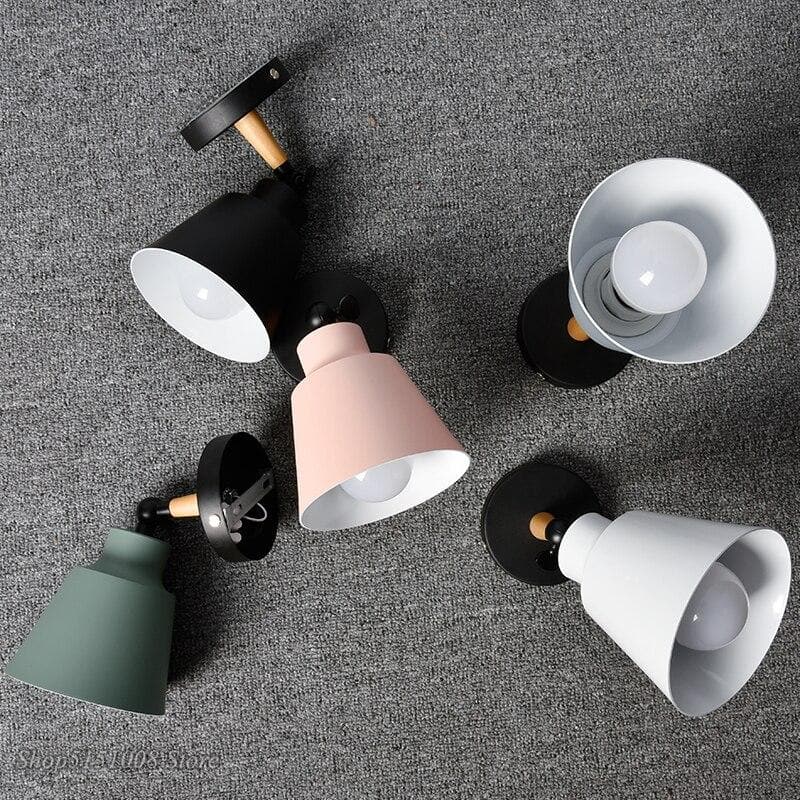 Hjemix | RoyaleGlow Sleek Modern Wood Wall Lamp - Moderne Hjemmelys