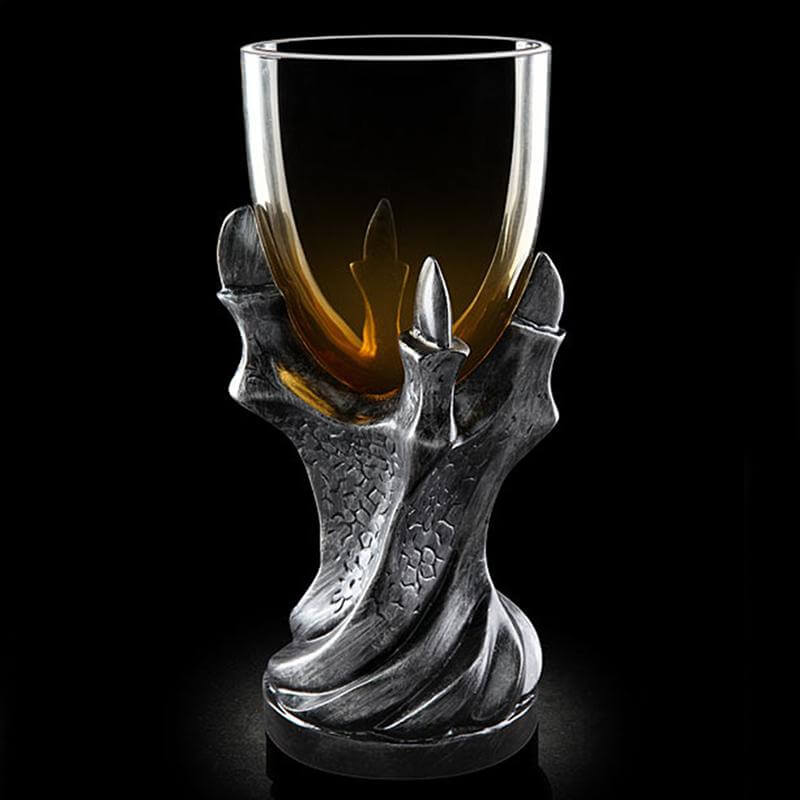 Hjemix | Middelaldersk Draakeklo Vodka og Vinglass
