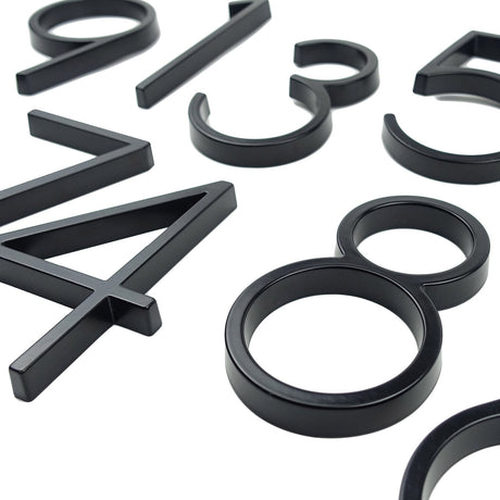 Hjemix | Hannah Svart Husnummer