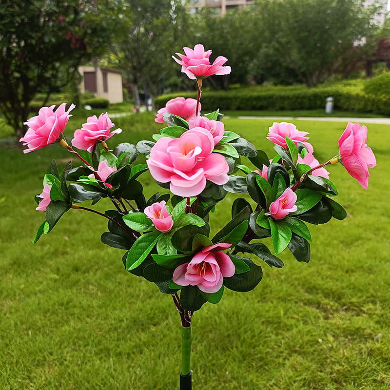Hjemix | Solcellelampe med simulert azalea blomster og jordspett