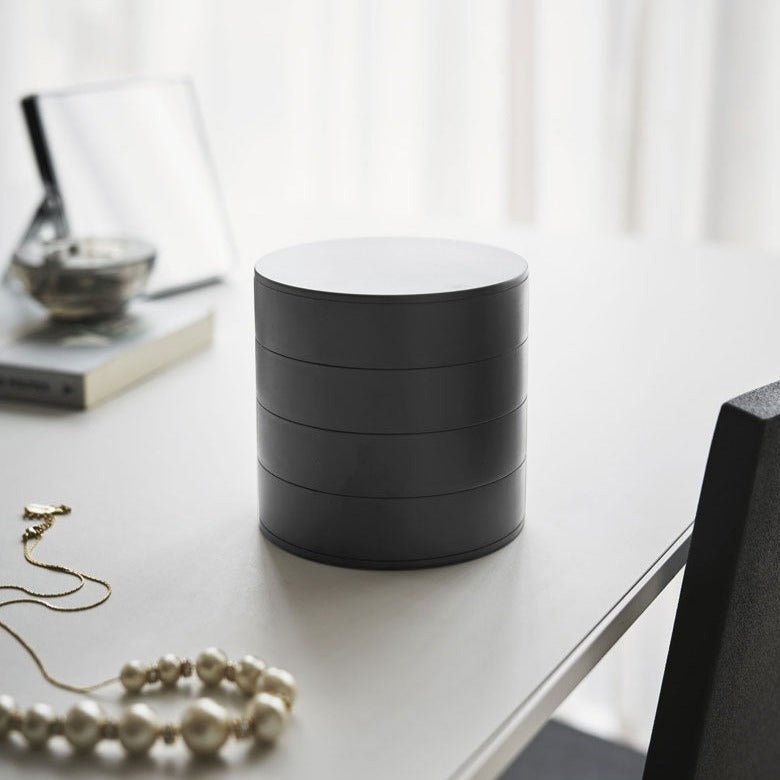 Hjemix | Twist Around Smykkeorganisator