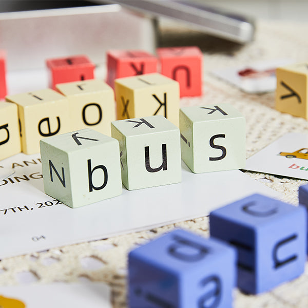 Hjemix | MATCHING LETTER GAME