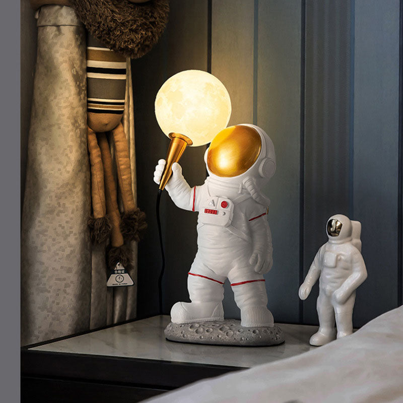 Hjemix | CosmoBuddy Astronaut Vegglampe | Kreativ Design | Harpiks & ABS | LED Soveromslampe