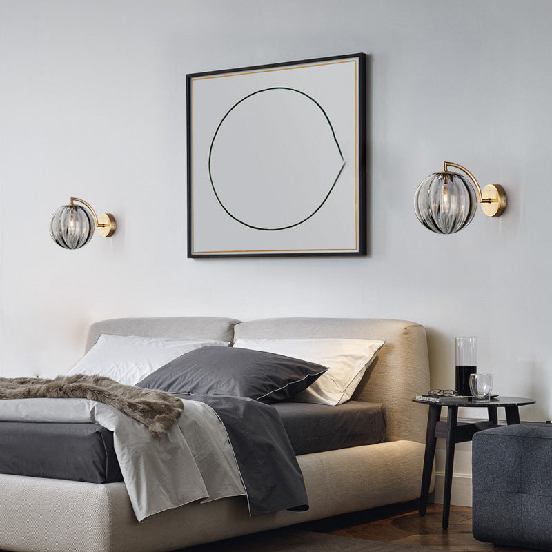 Hjemix | Moderne Skandinavisk Rund Ball Jern Glass 1-Lys Vegglampe for Stue