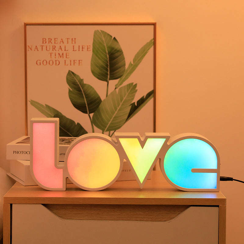 Hjemix | Modern Art Deco vanntett PS LOVE bokstaver LED bordlampe for soverommet